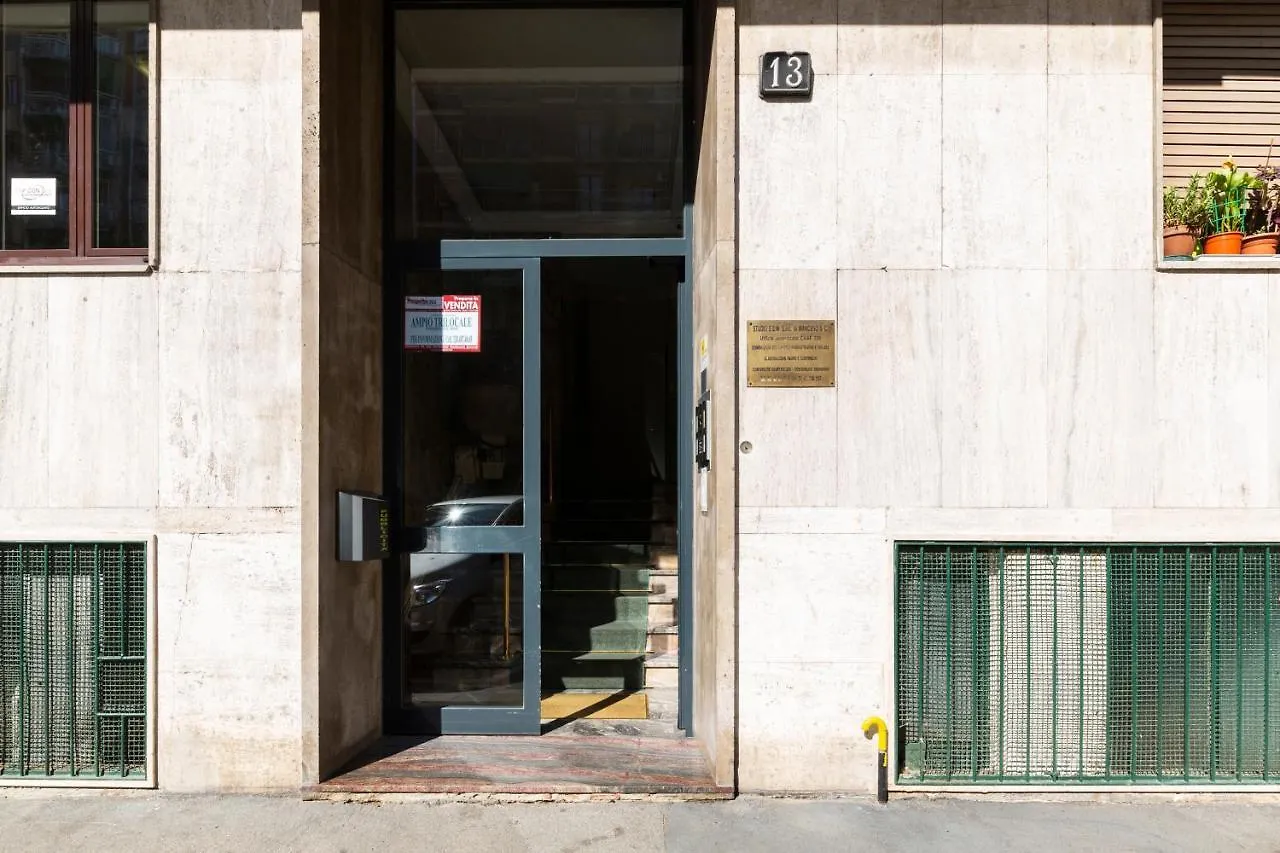 Apartment Biancospini 13 - Flower District Milan Italy